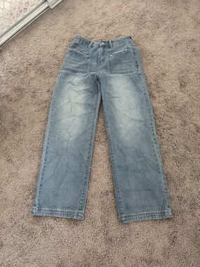 Amazon Women's Wide-Leg Jeans in Light Blue Wash